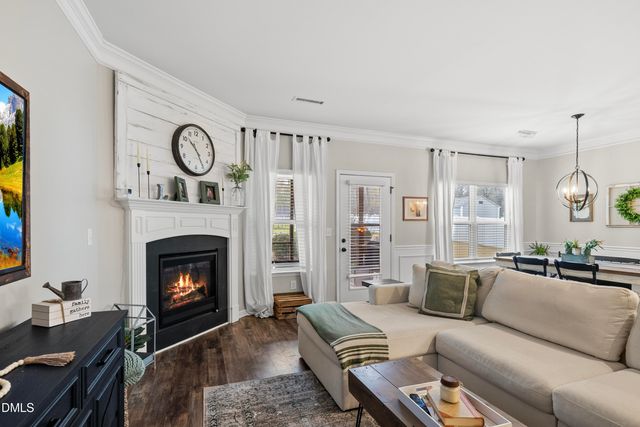 266 Highland Rhodes Drive, Clayton, NC 27520