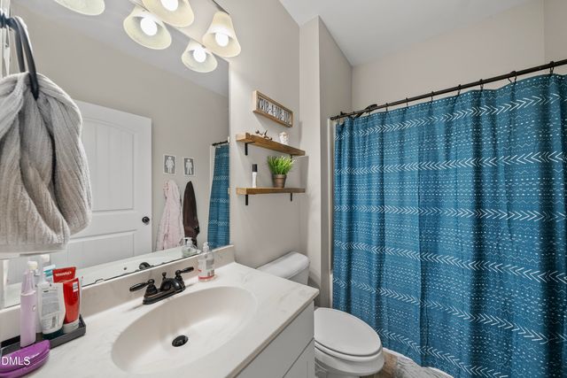 266 Highland Rhodes Drive, Clayton, NC 27520