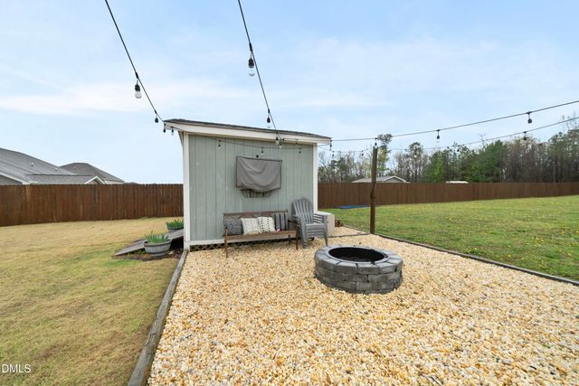 266 Highland Rhodes Drive, Clayton, NC 27520