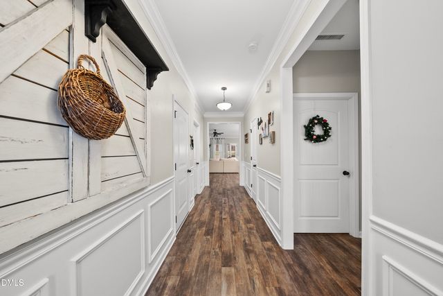 266 Highland Rhodes Drive, Clayton, NC 27520