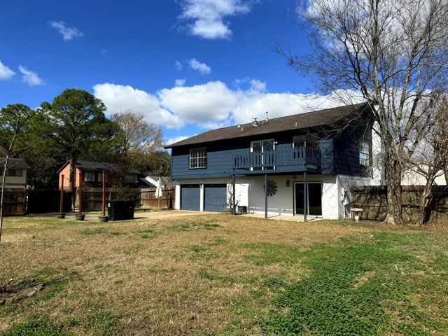 402 Tresvant Drive, Houston, TX 77598