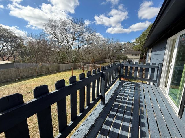 402 Tresvant Drive, Houston, TX 77598