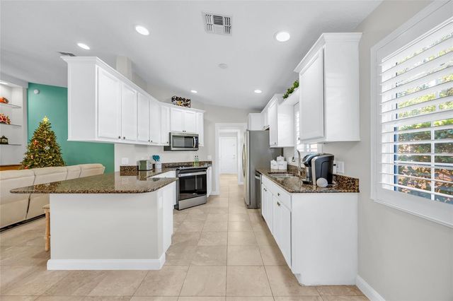 11863 FIORE DRIVE, Orlando, FL 32827