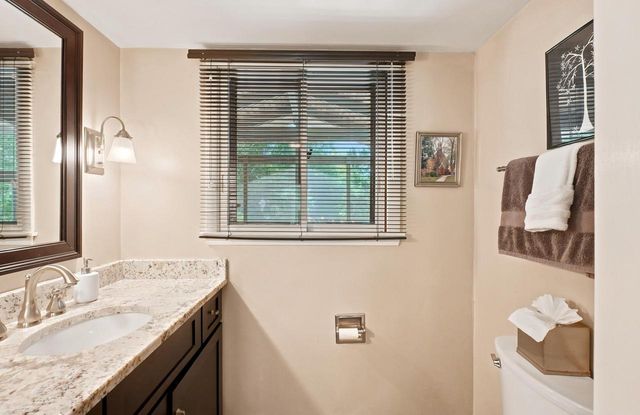 S23W26149 Canterbury LANE, Waukesha, WI 53188