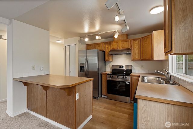 807 29th Avenue SE, Puyallup, WA 98374