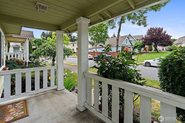 807 29th Avenue SE, Puyallup, WA 98374