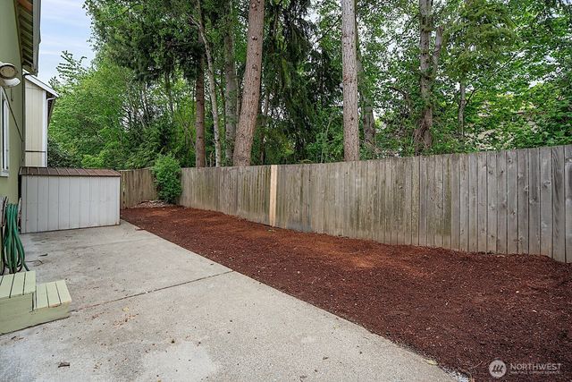 807 29th Avenue SE, Puyallup, WA 98374