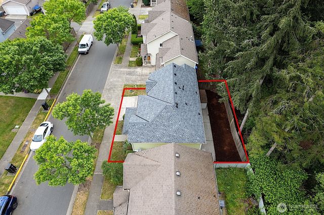 807 29th Avenue SE, Puyallup, WA 98374