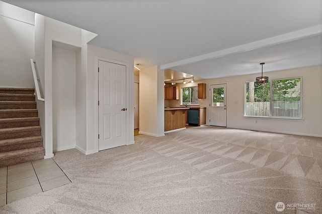 807 29th Avenue SE, Puyallup, WA 98374
