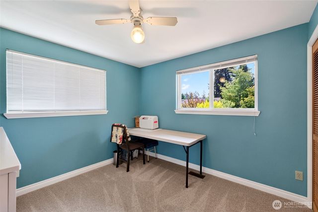 2622 211th Avenue E, Lake Tapps, WA 98391