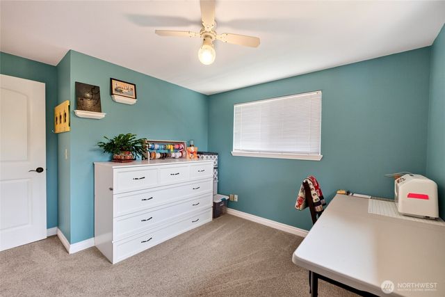 2622 211th Avenue E, Lake Tapps, WA 98391