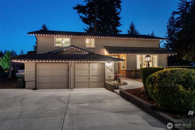 2622 211th Avenue E, Lake Tapps, WA 98391