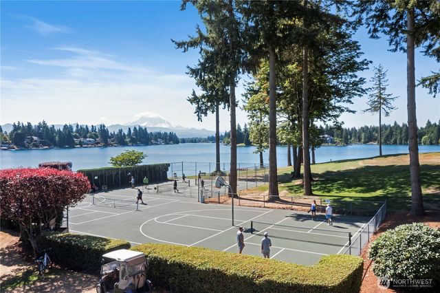 2622 211th Avenue E, Lake Tapps, WA 98391