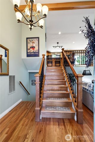 2622 211th Avenue E, Lake Tapps, WA 98391