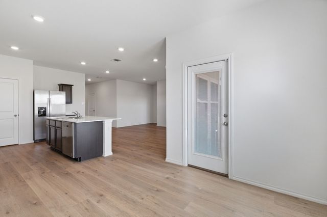 709 Primrose Lane, Pilot Point, TX 76258