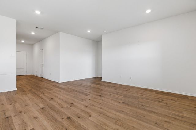 709 Primrose Lane, Pilot Point, TX 76258