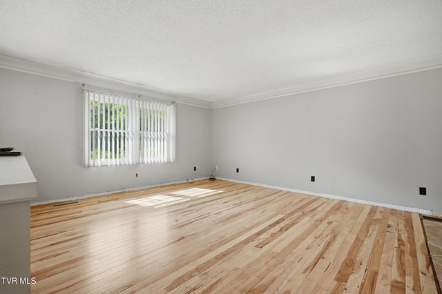 239 Horton Highway, Fall Branch, TN 37656