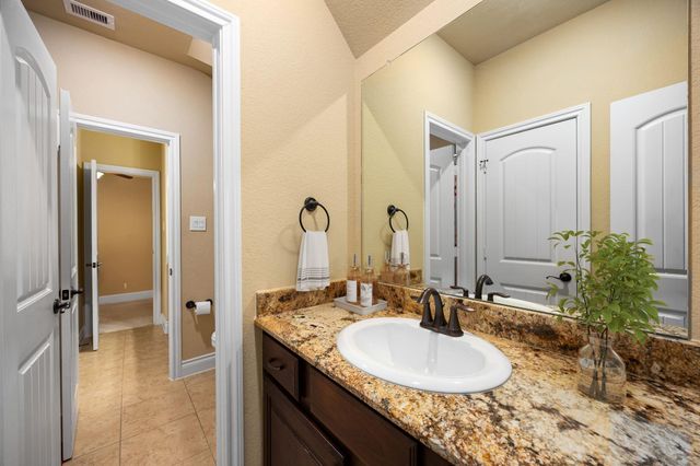 23421 Cannondale Loop, Montgomery, TX 77316