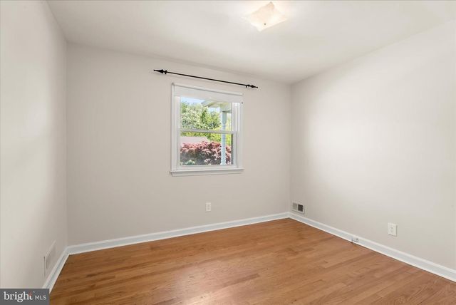 5810 RITCHIE ST, Glen Burnie, MD 21061