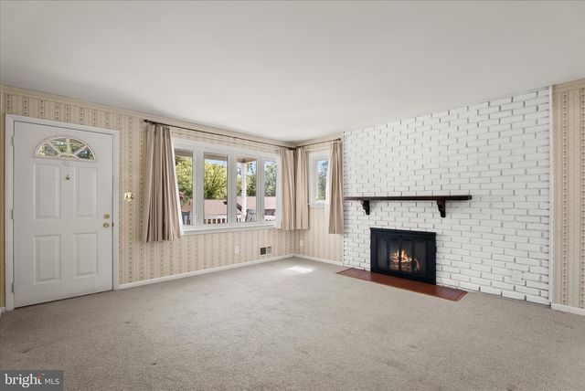 5810 RITCHIE ST, Glen Burnie, MD 21061