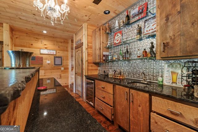 101 Heights Overlook, Blue Ridge, GA 30513