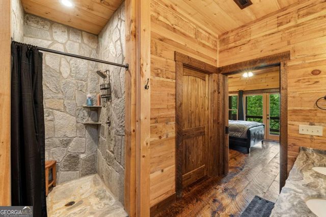 101 Heights Overlook, Blue Ridge, GA 30513