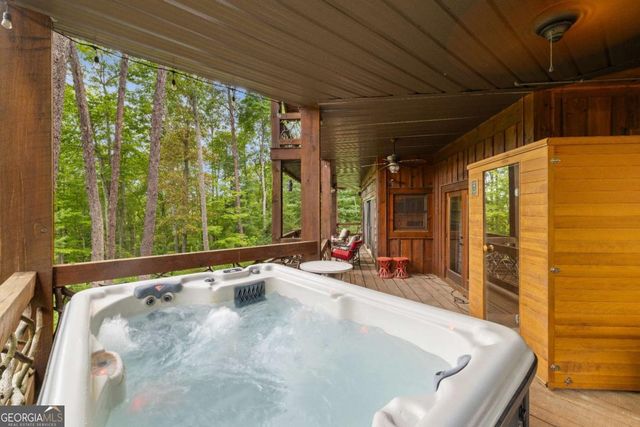 101 Heights Overlook, Blue Ridge, GA 30513