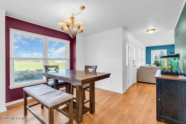 1617 Berkeley Avenue, Beachwood, NJ 08722