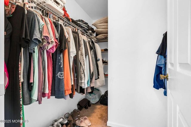 1617 Berkeley Avenue, Beachwood, NJ 08722