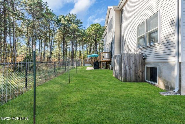 1617 Berkeley Avenue, Beachwood, NJ 08722