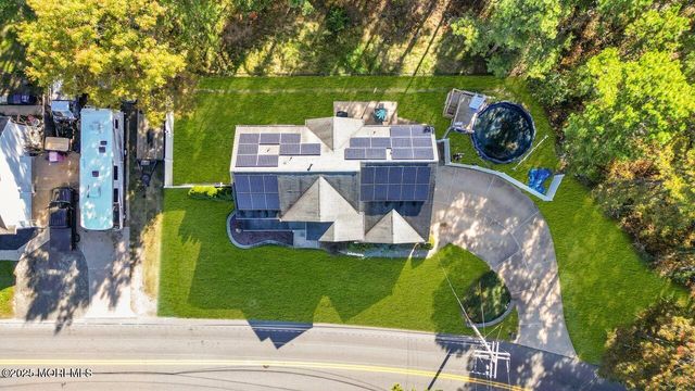 1617 Berkeley Avenue, Beachwood, NJ 08722