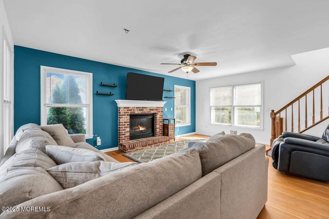 1617 Berkeley Avenue, Beachwood, NJ 08722