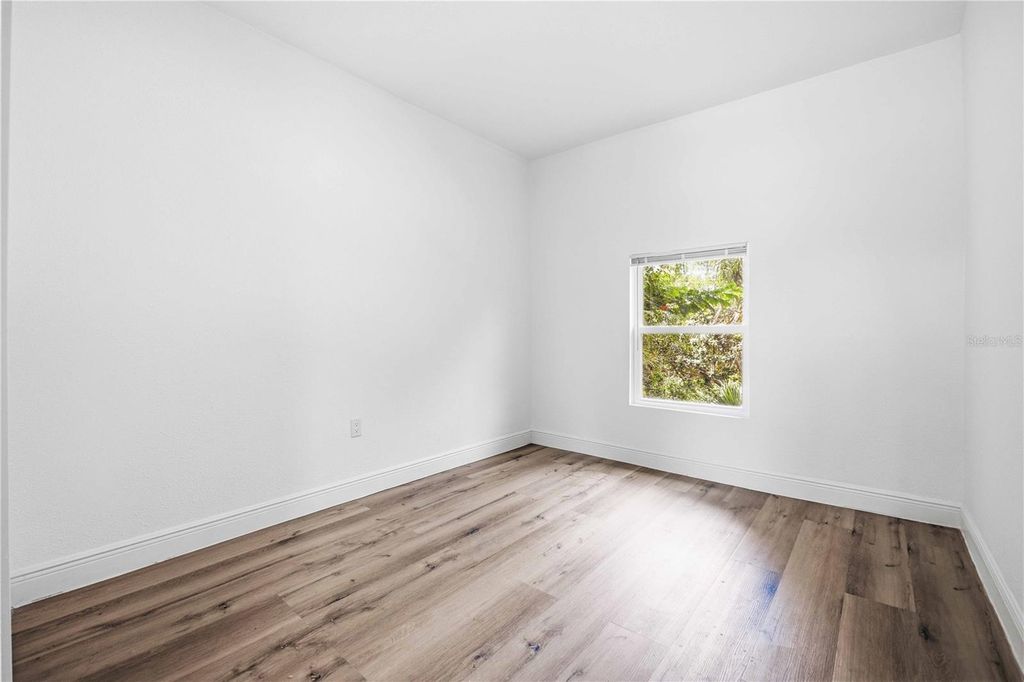 Image 36 of property listing at 401 OLD SCHOOL HOUSE ROAD E, Loughman, FL 33858