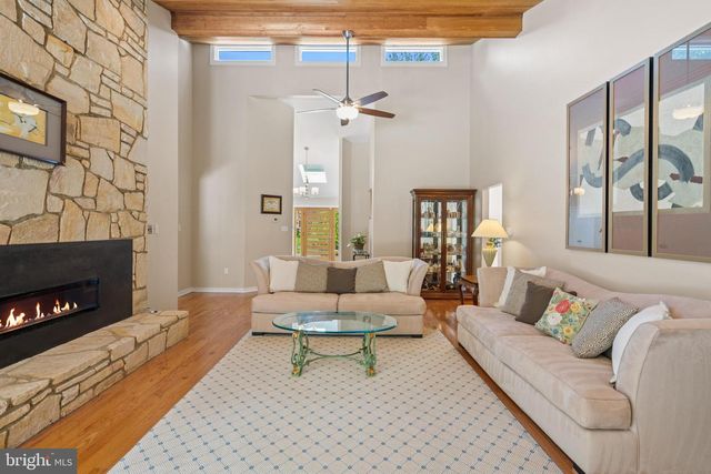 6825 CAPRI PL, Bethesda, MD 20817