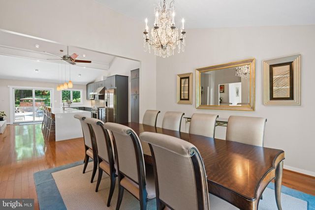 6825 CAPRI PL, Bethesda, MD 20817