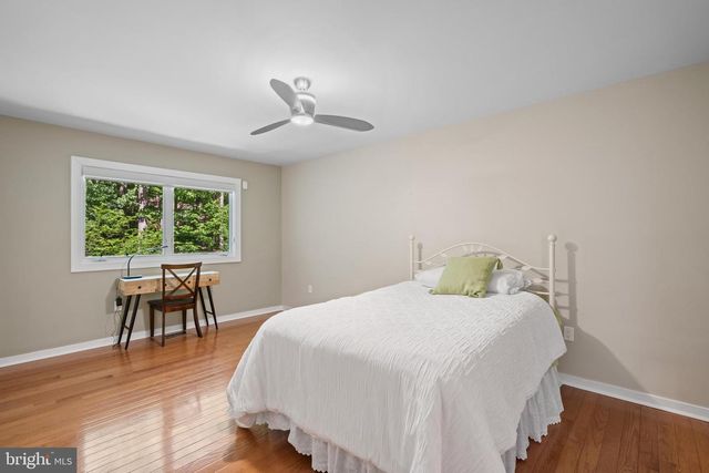 6825 CAPRI PL, Bethesda, MD 20817