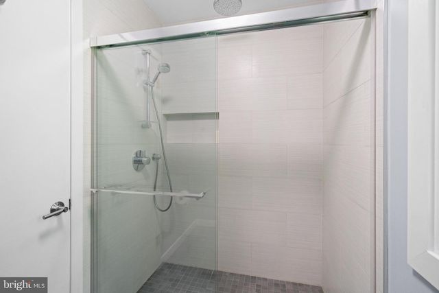 6825 CAPRI PL, Bethesda, MD 20817