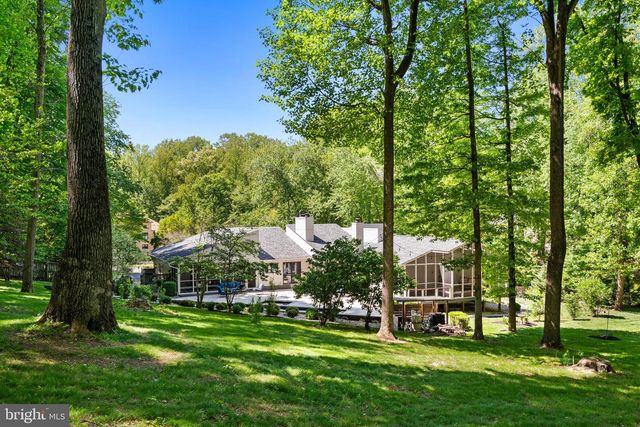 6825 CAPRI PL, Bethesda, MD 20817