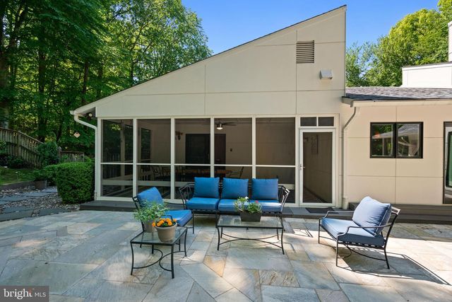 6825 CAPRI PL, Bethesda, MD 20817