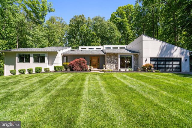 6825 CAPRI PL, Bethesda, MD 20817