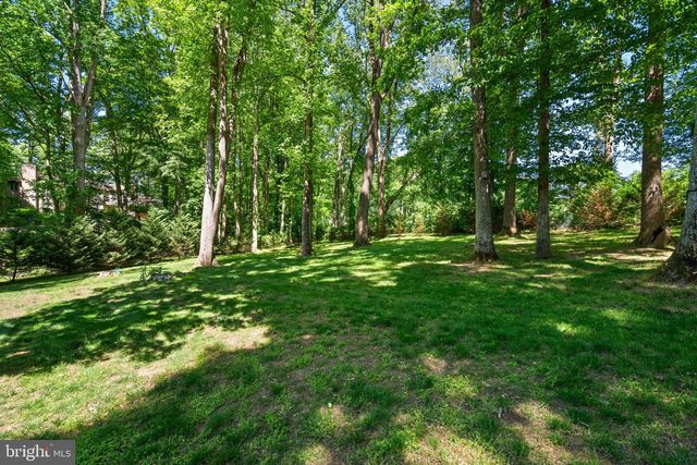 6825 CAPRI PL, Bethesda, MD 20817