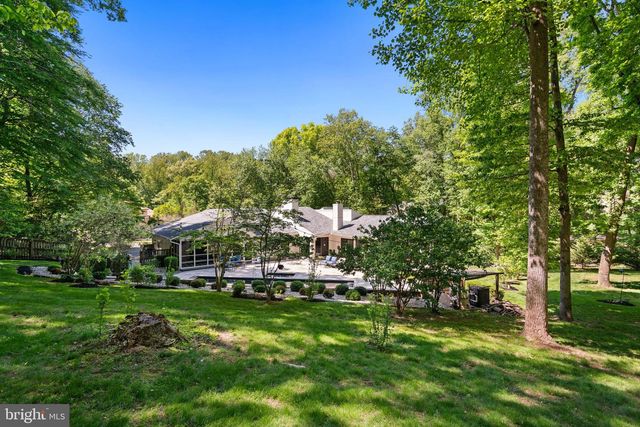 6825 CAPRI PL, Bethesda, MD 20817