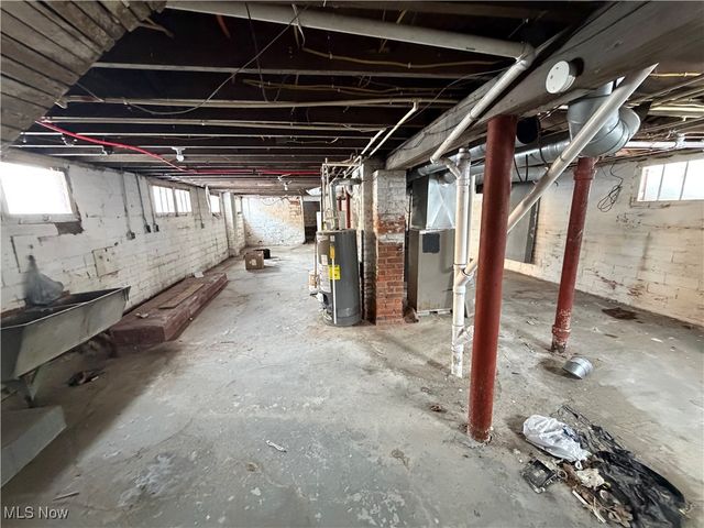 3636 E 146th Street, Cleveland, OH 44120