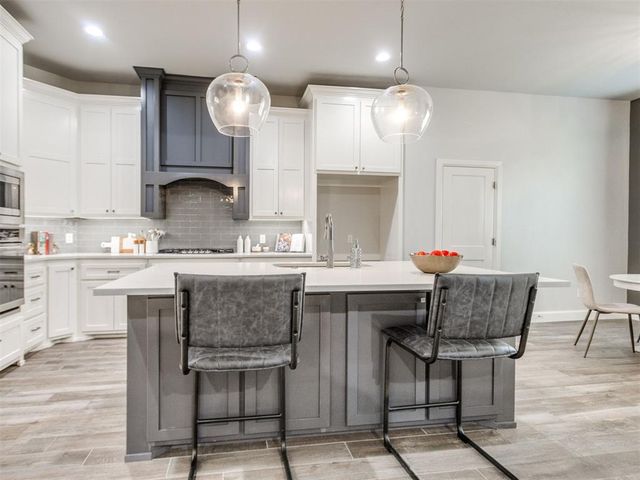1124 Colonial Avenue, Tuttle, OK 73089