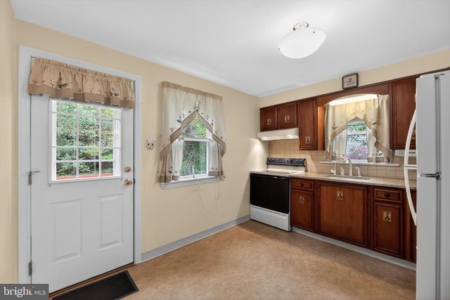 280 SUSSEX AVE, Sewell, NJ 08080
