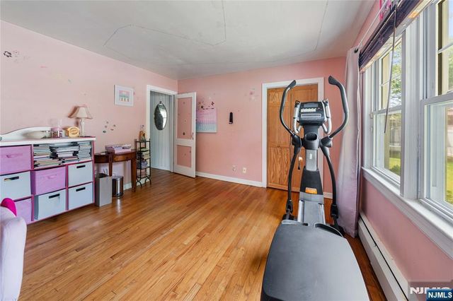 800 Asbury Street, New Milford, NJ 07646
