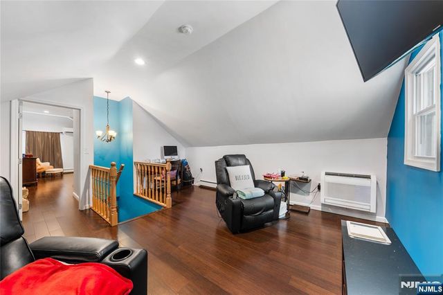 800 Asbury Street, New Milford, NJ 07646