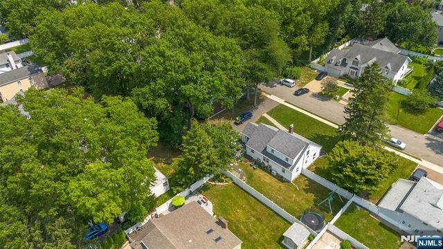 800 Asbury Street, New Milford, NJ 07646
