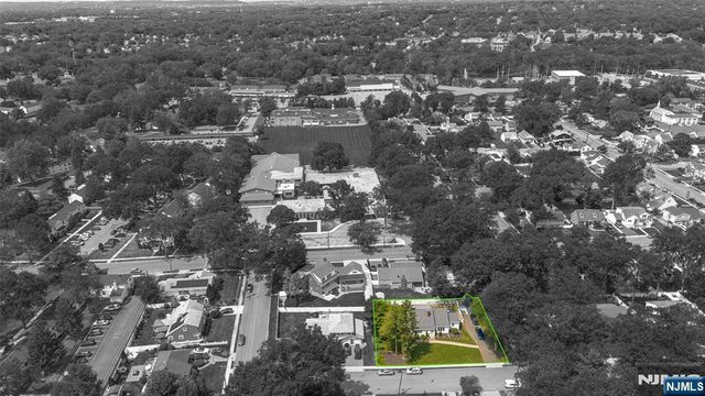 800 Asbury Street, New Milford, NJ 07646
