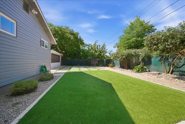 3341 Bluegrass Rd, Sacramento, CA 95821